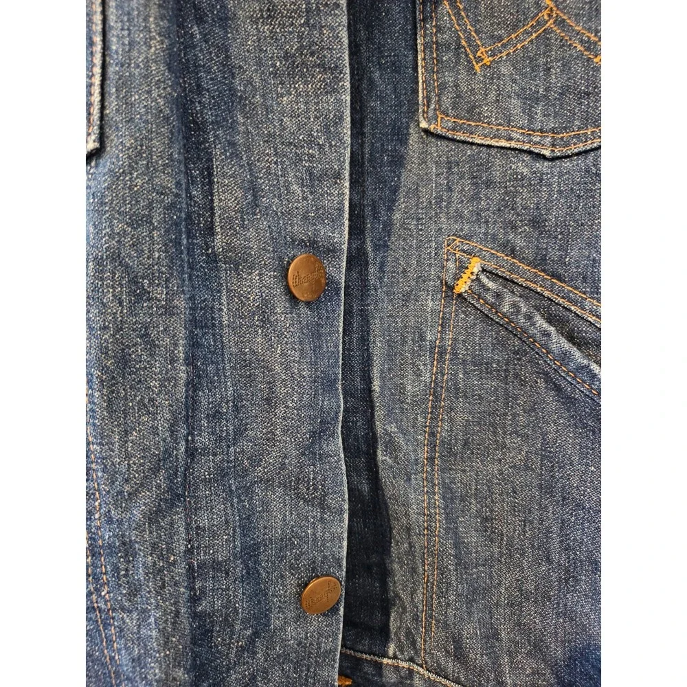 Vintage Wrangler Denim Jacket Made in USA Blue Trucker Western‎ Jean Jacket 42
